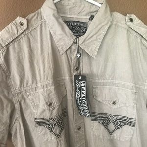 Short sleeve dress shirt